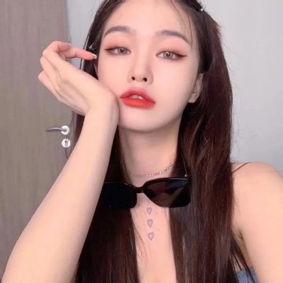 开局变假为真，女神为我疯狂